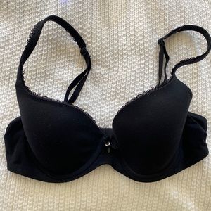Body by Victoria’s Secret Bra